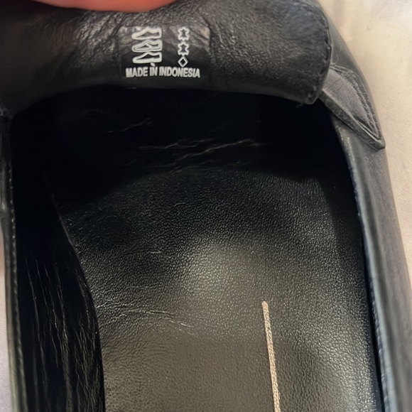 Ecco Flats - Picture 3 of 4